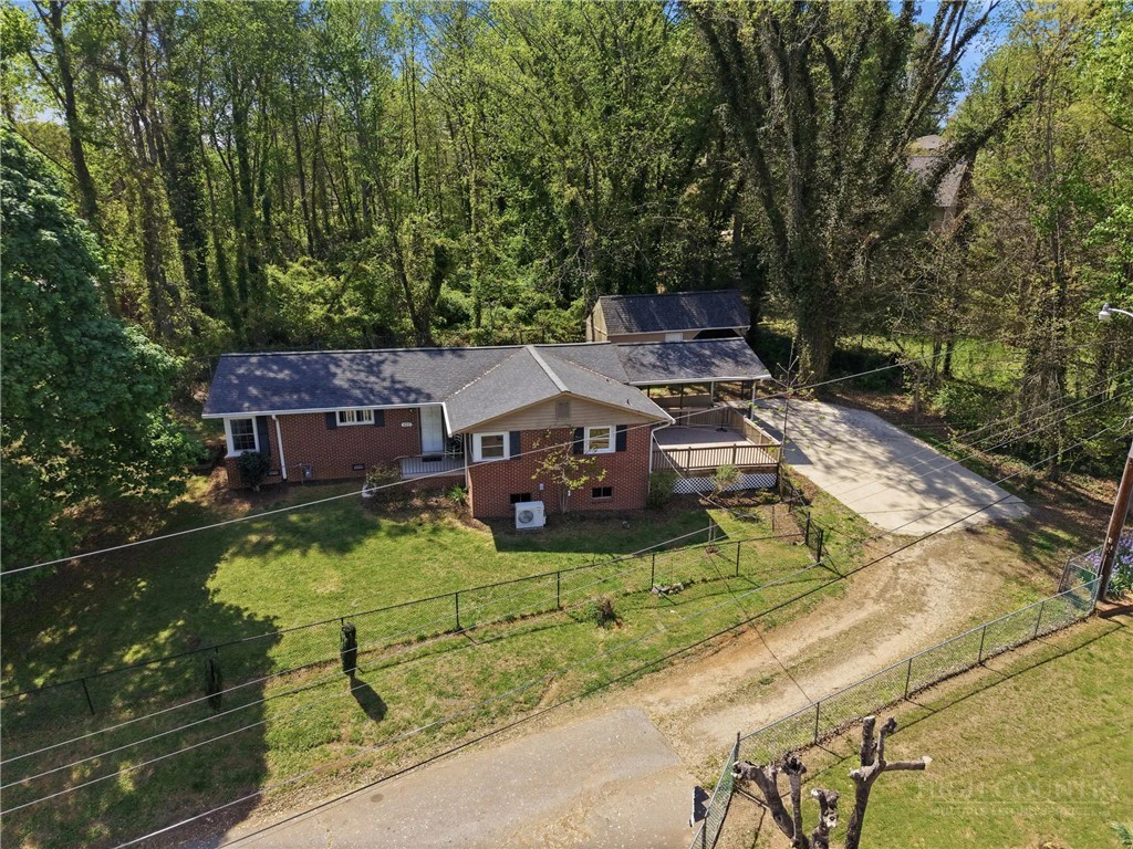 Image number 1 for the current listing