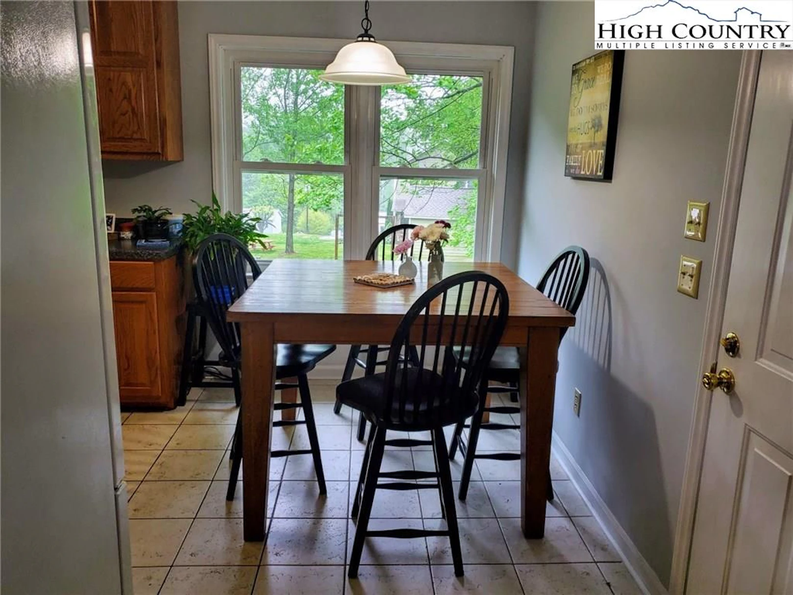 Image number 15 for the current listing
