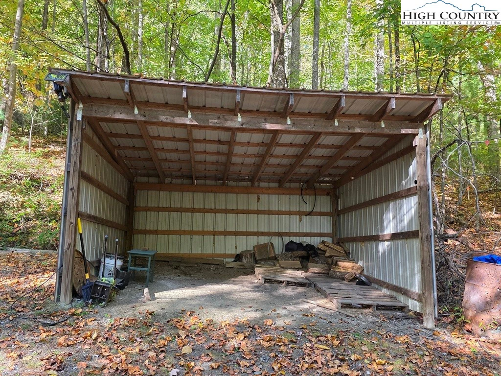 Image number 7 for the current listing