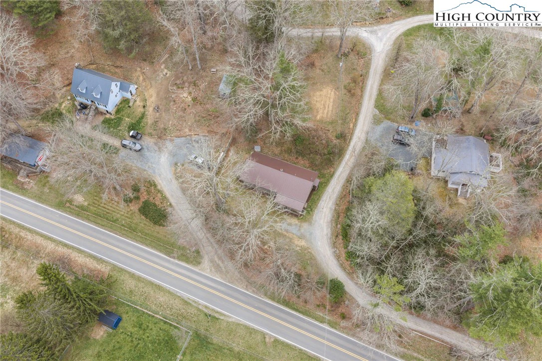 Image number 18 for the current listing