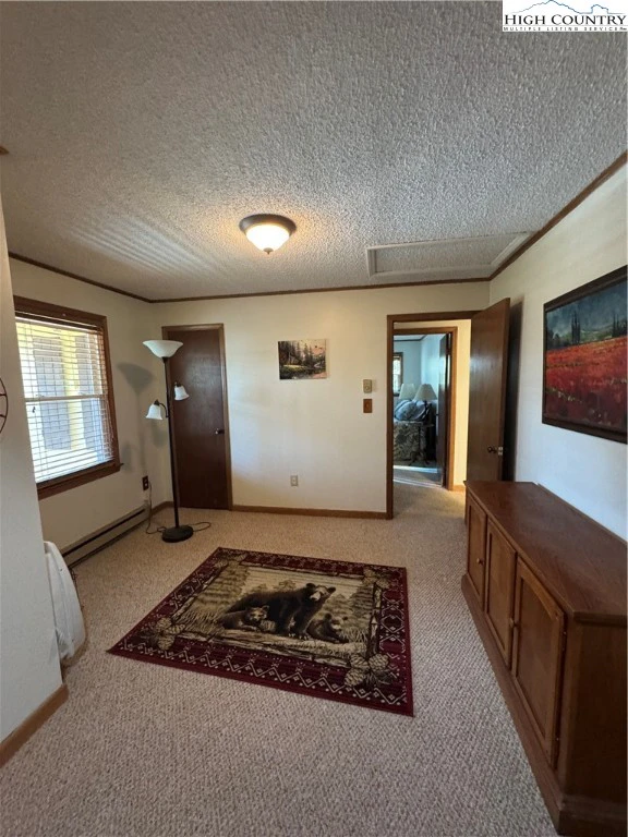 Image number 21 for the current listing