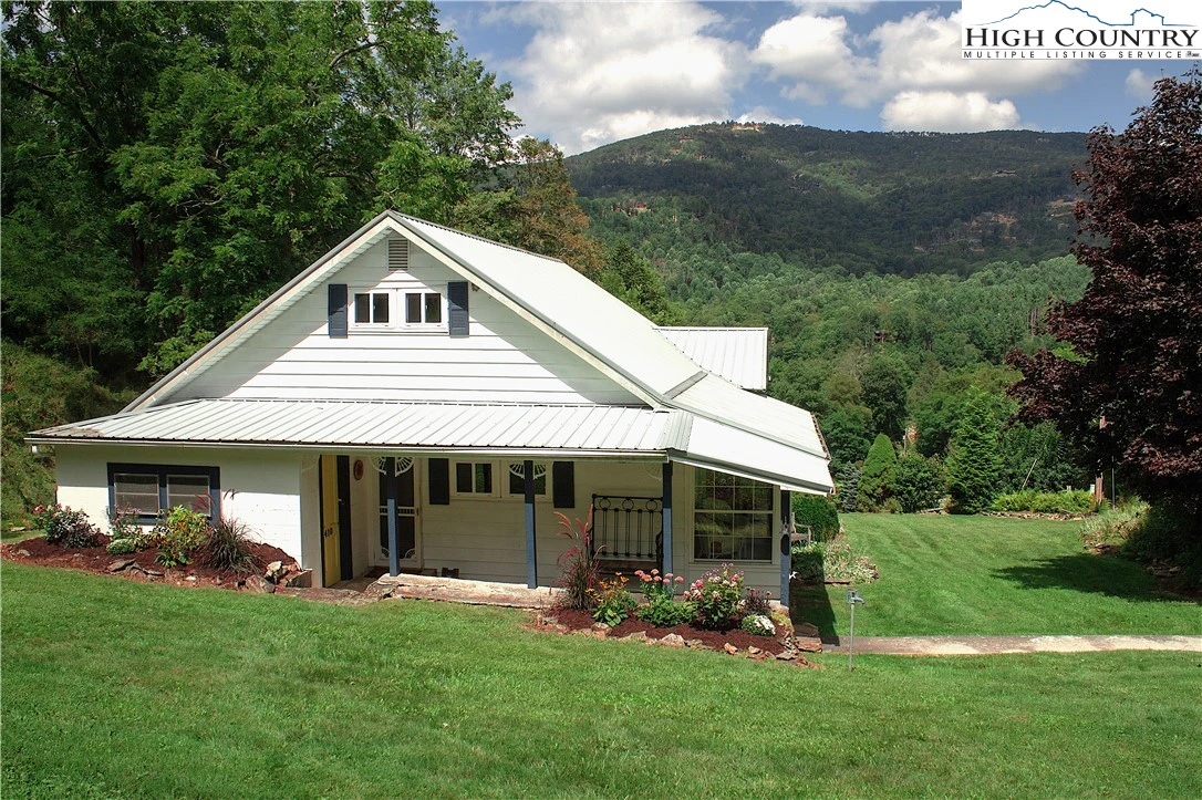 Image number 5 for the current listing