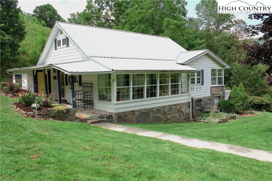 Image number 6 for the current listing