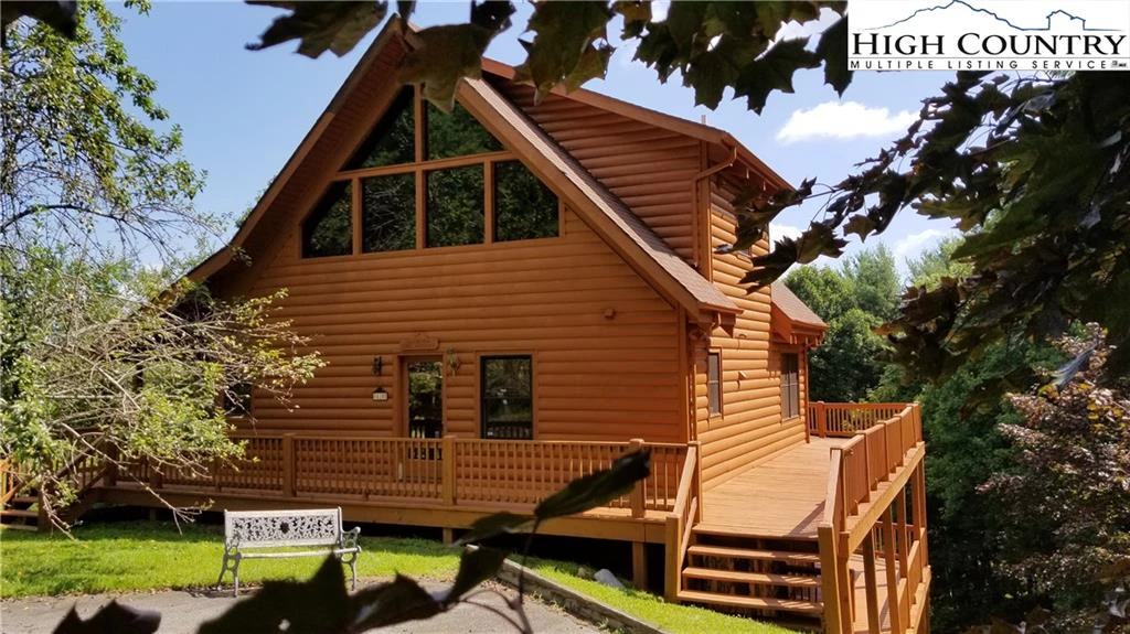 Image number 1 for the current listing