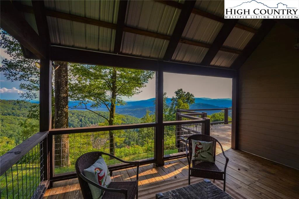 Image number 6 for the current listing