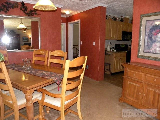 Image number 5 for the current listing