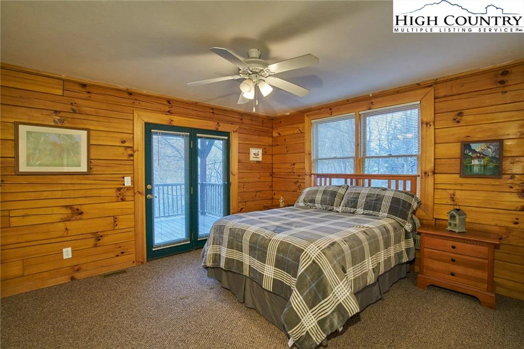 Image number 20 for the current listing