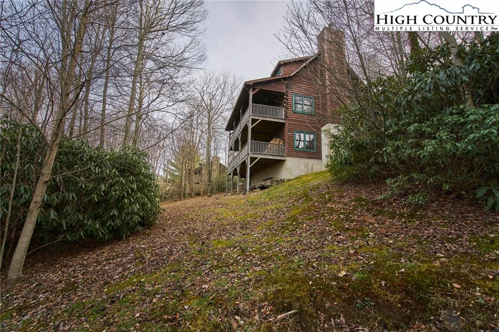 Image number 14 for the current listing