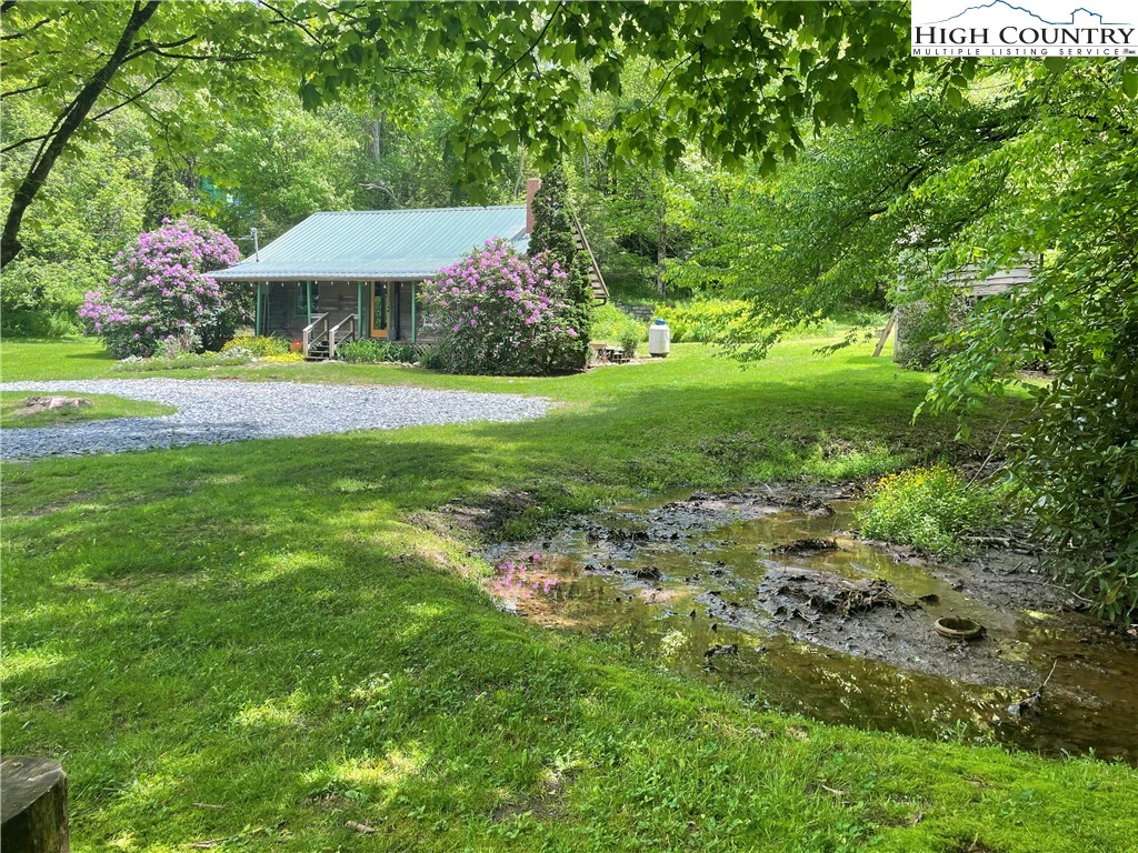 Image number 6 for the current listing