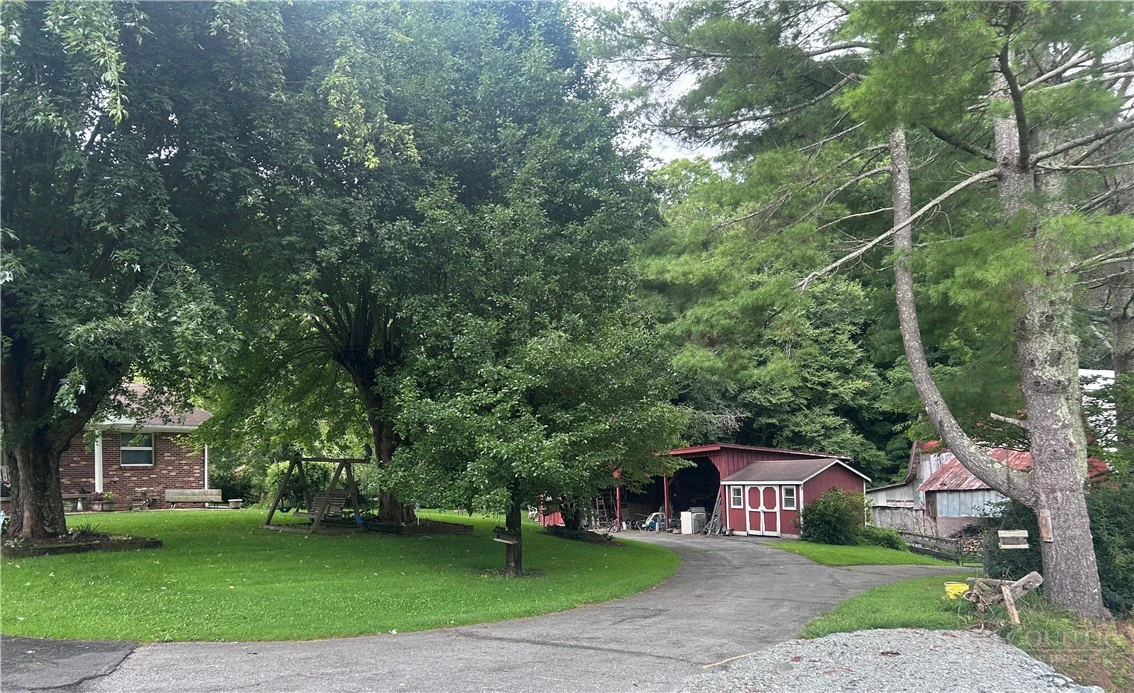 Image number 7 for the current listing