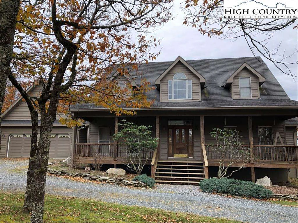 Image number 1 for the current listing