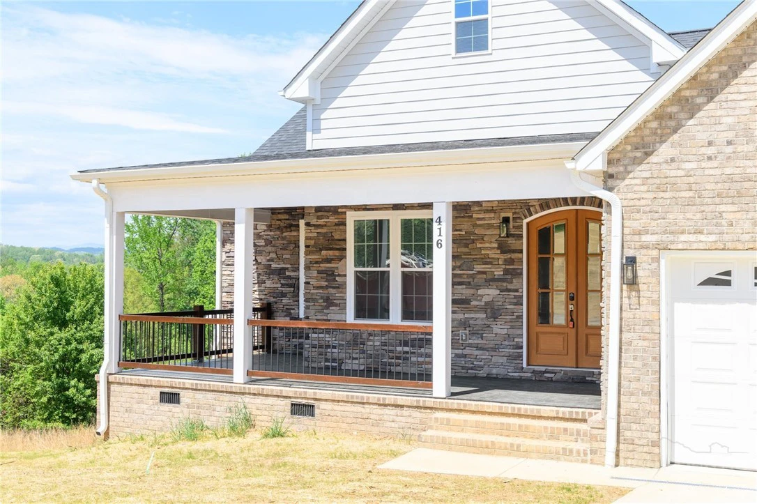 Image number 18 for the current listing