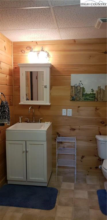 Image number 2 for the current listing