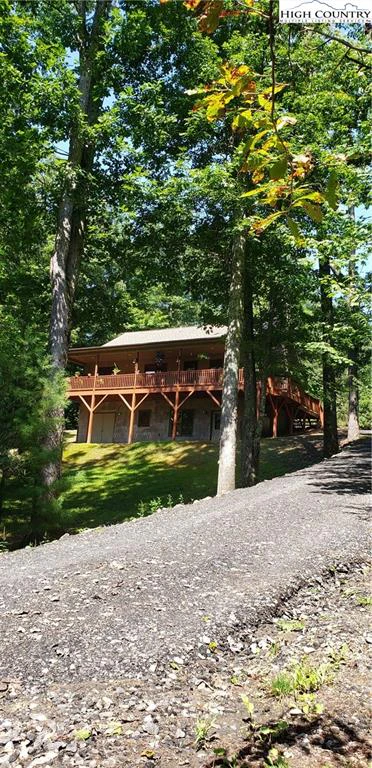 Image number 23 for the current listing