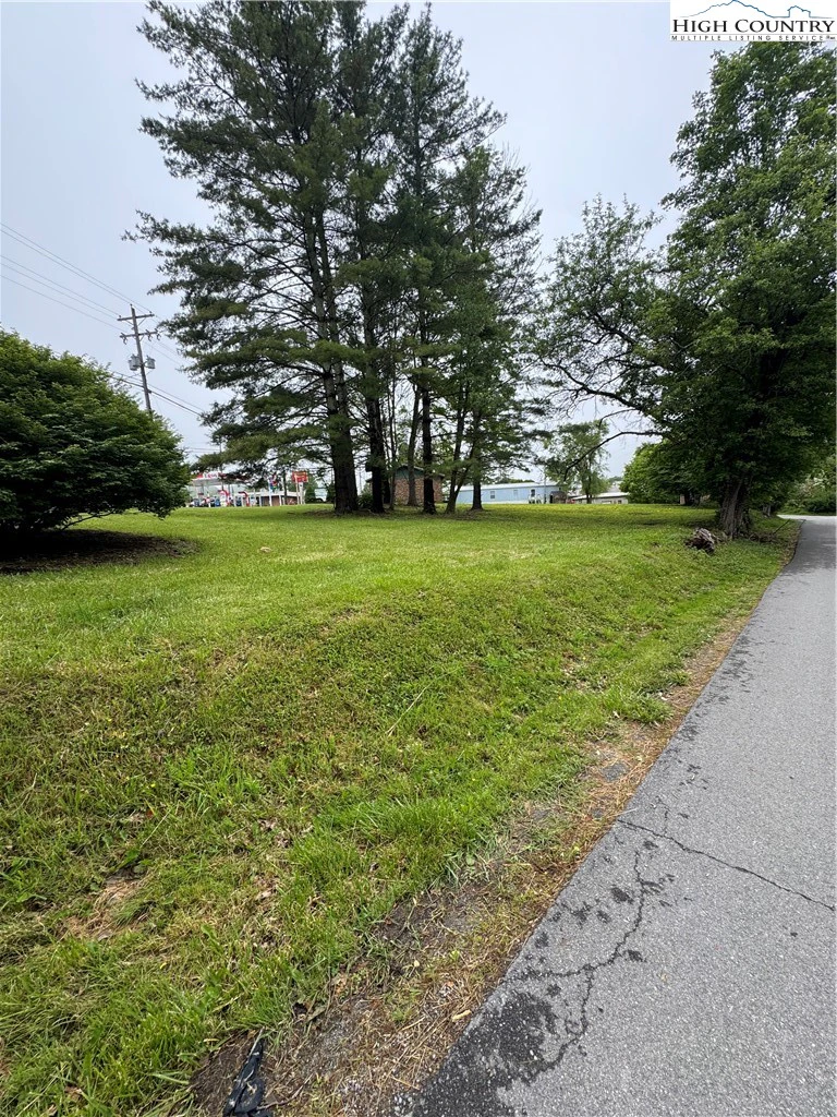 Image number 6 for the current listing