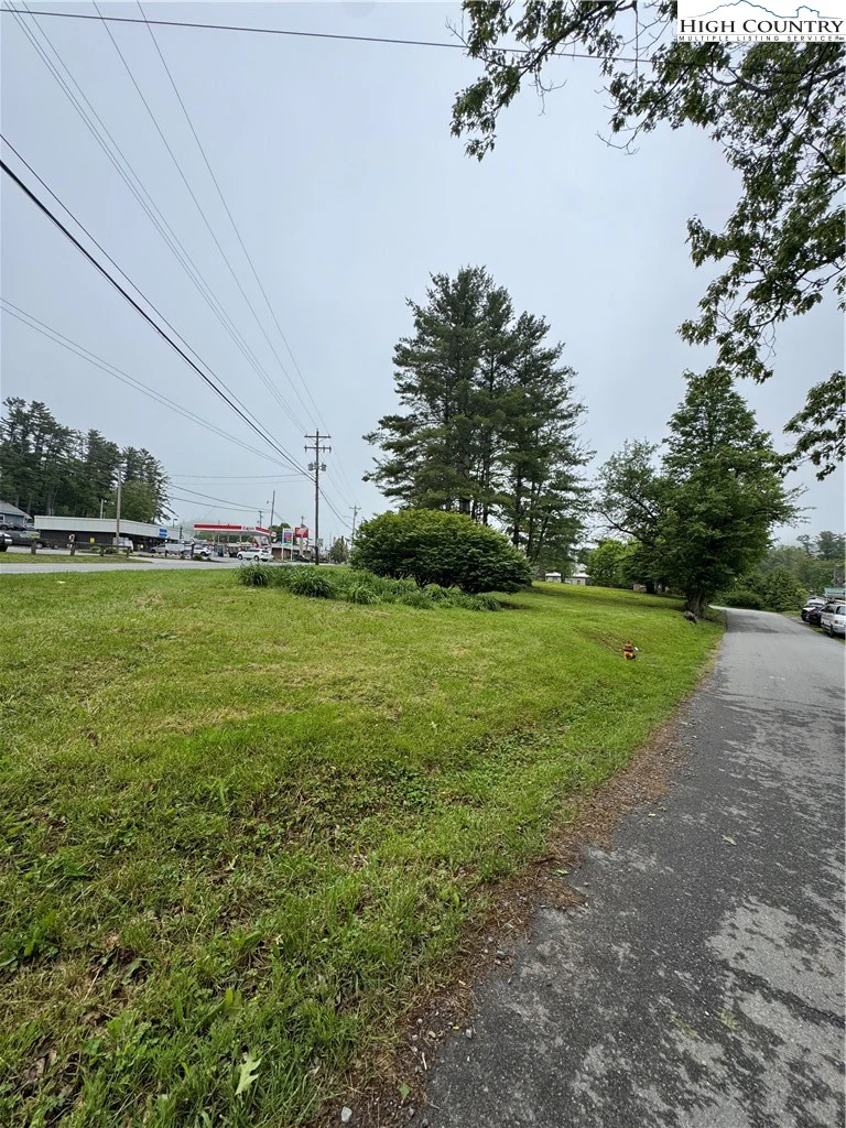 Image number 5 for the current listing