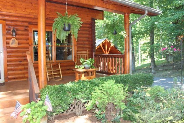 Image number 22 for the current listing
