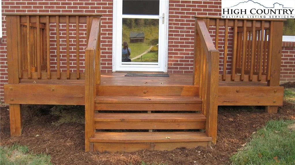 Image number 3 for the current listing