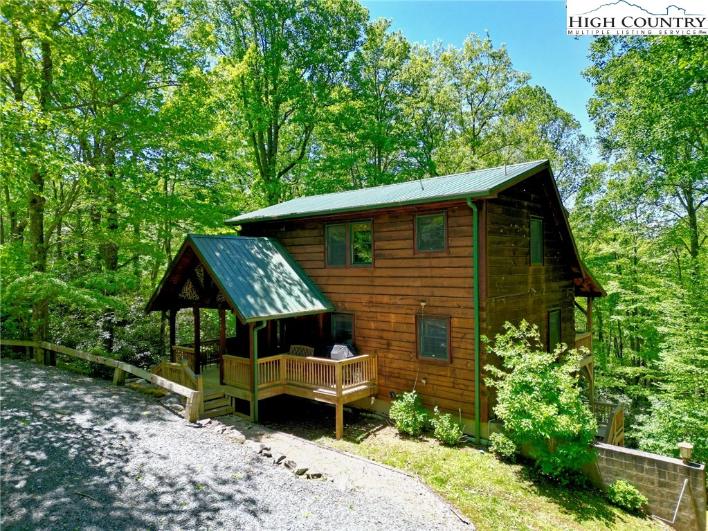 Image number 20 for the current listing
