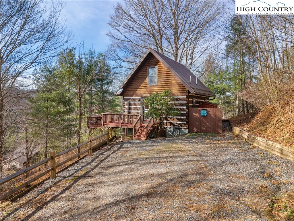Image number 18 for the current listing