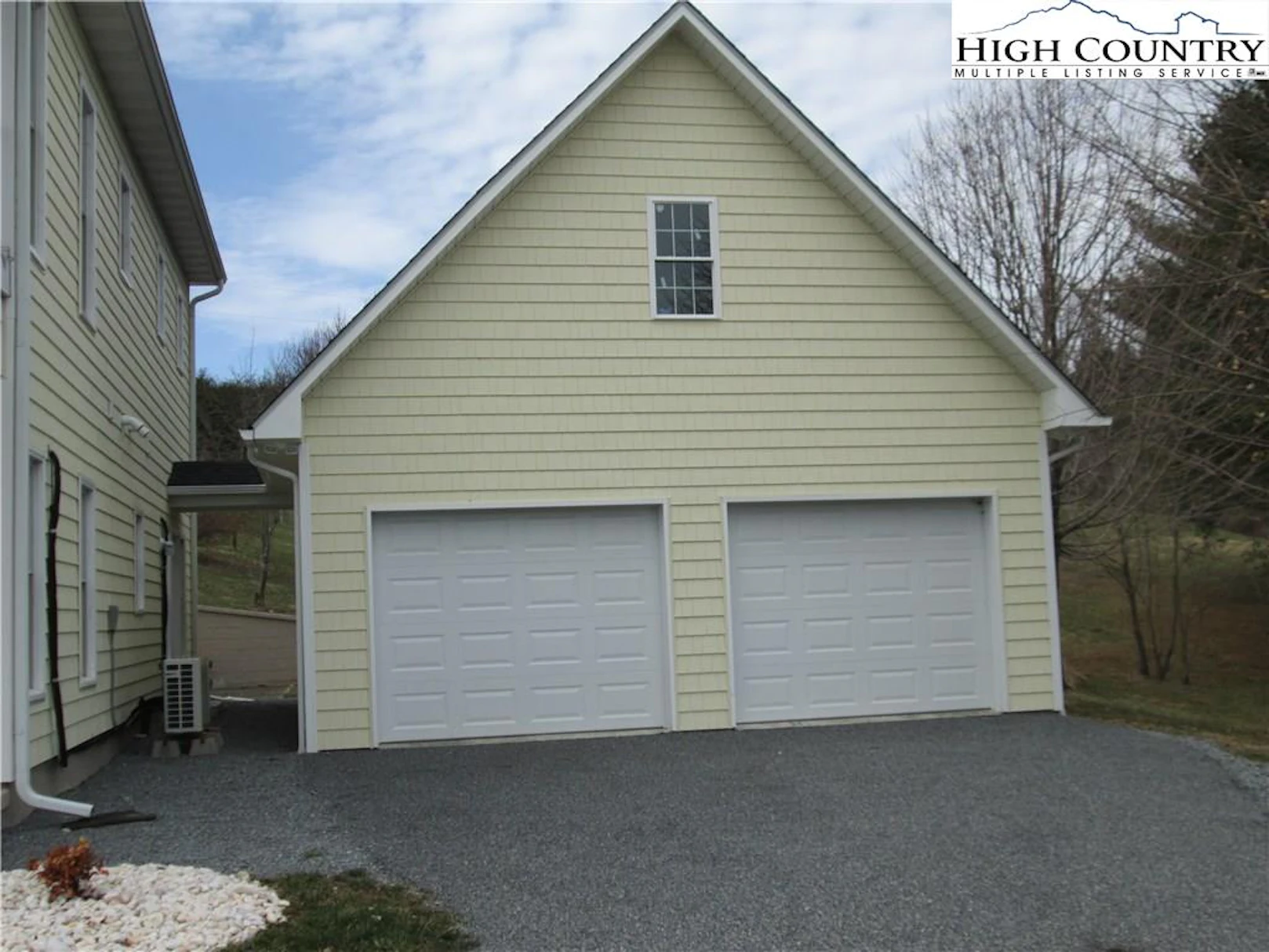 Image number 6 for the current listing
