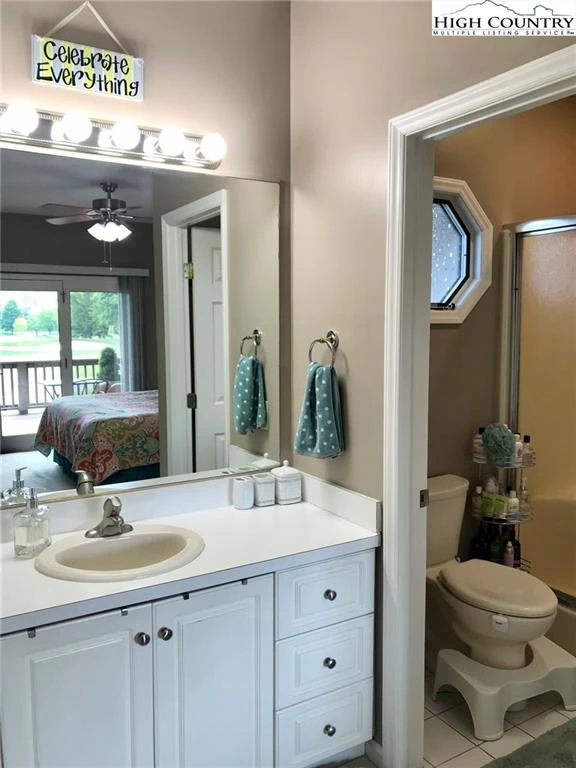 Image number 2 for the current listing