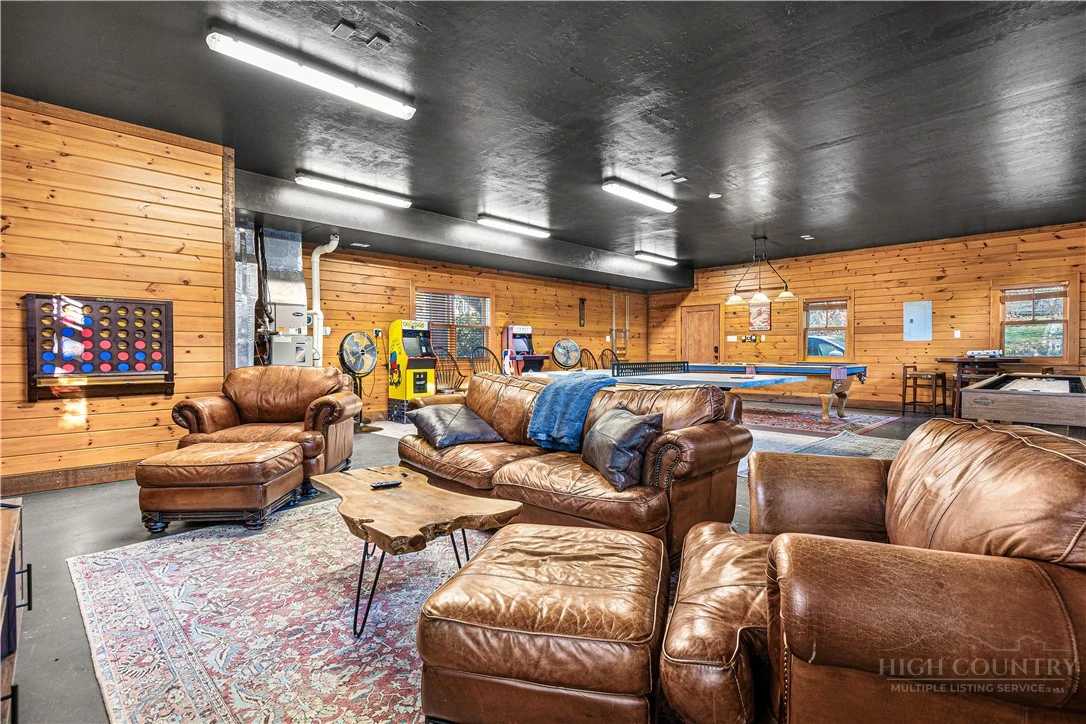 Image number 6 for the current listing