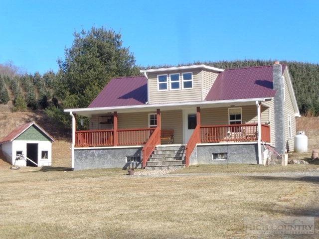Image number 3 for the current listing