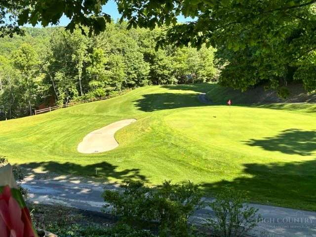 Image number 3 for the current listing