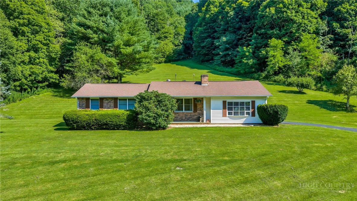 Image number 4 for the current listing