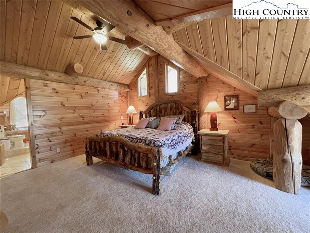 Image number 9 for the current listing