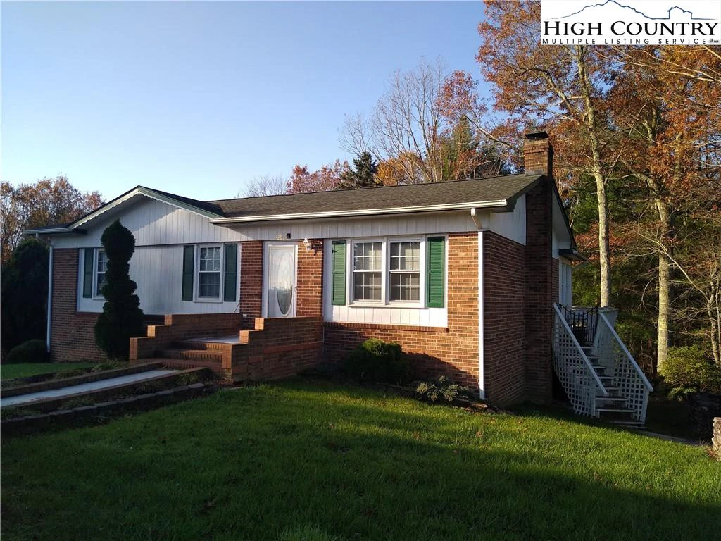 Image number 19 for the current listing