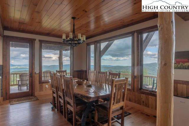 Image number 5 for the current listing