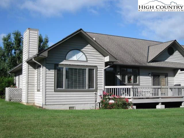 Image number 12 for the current listing