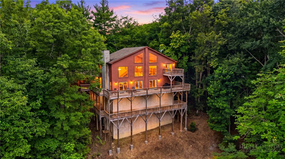 Image number 2 for the current listing