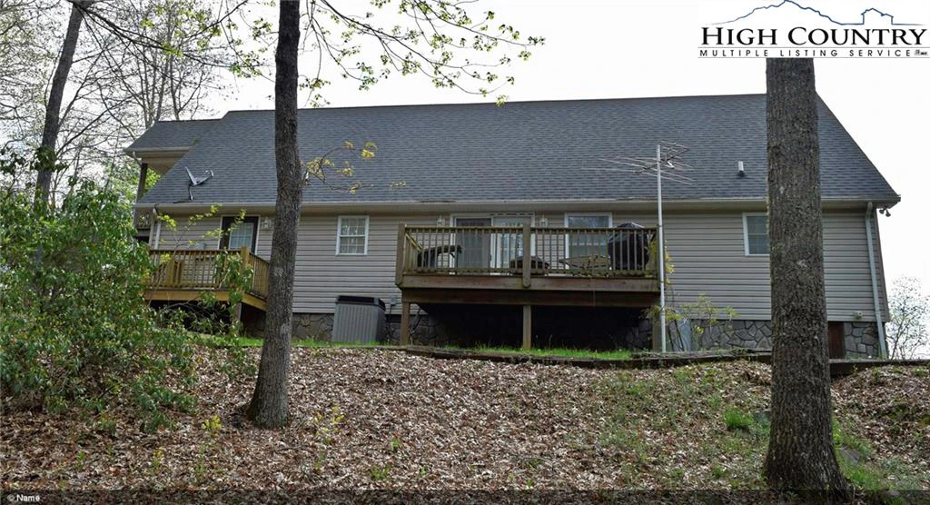 Image number 20 for the current listing