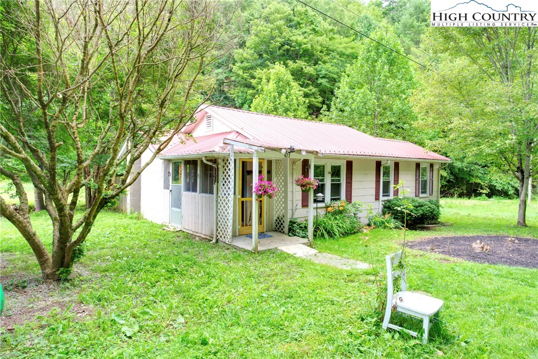 Image number 5 for the current listing