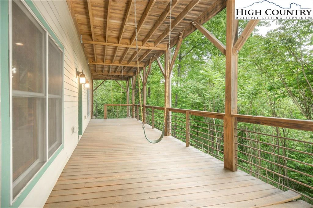 Image number 5 for the current listing