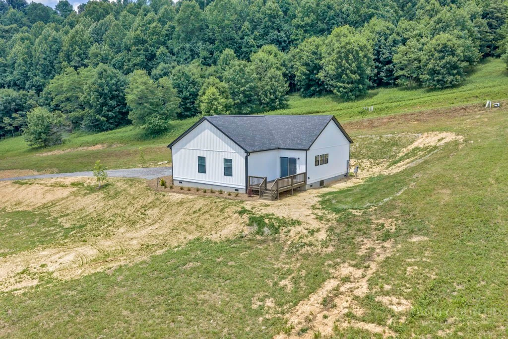 Image number 5 for the current listing