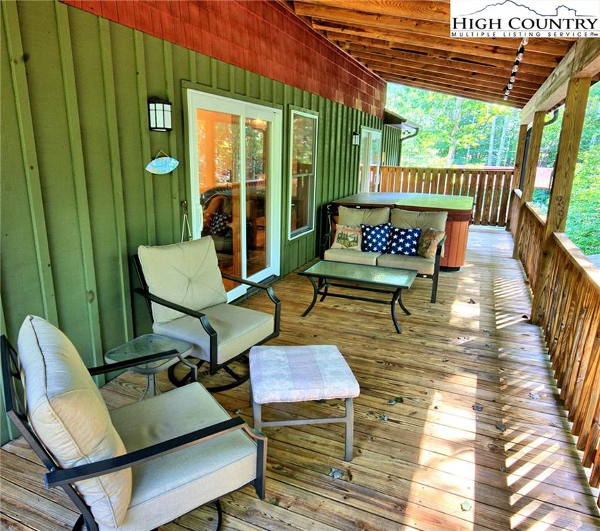 Image number 5 for the current listing