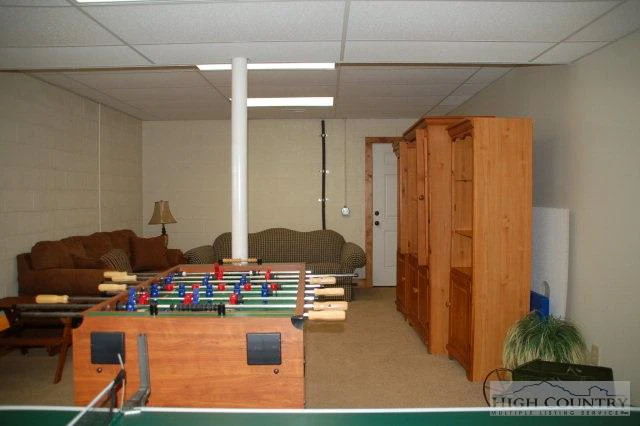 Image number 11 for the current listing