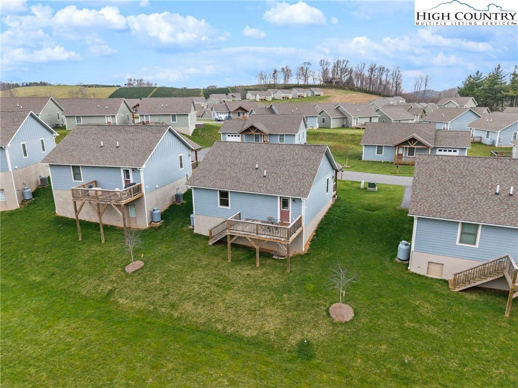 Image number 4 for the current listing