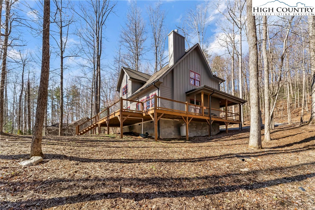 Image number 19 for the current listing