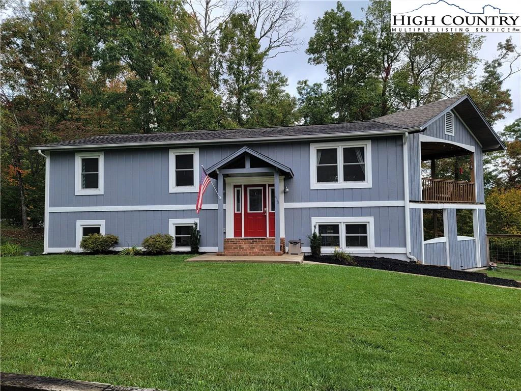 Image number 1 for the current listing