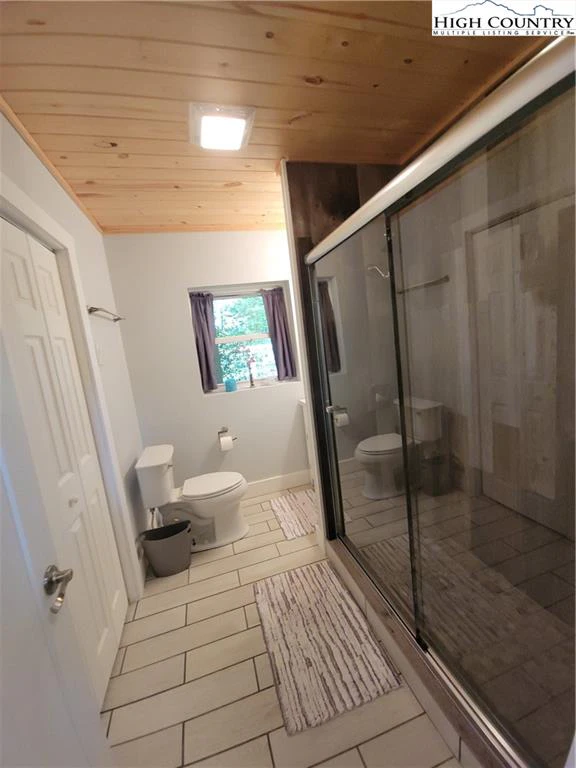 Image number 10 for the current listing