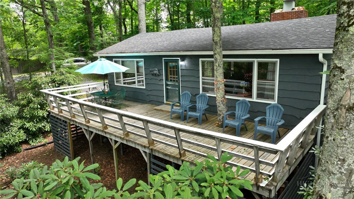 Image number 3 for the current listing