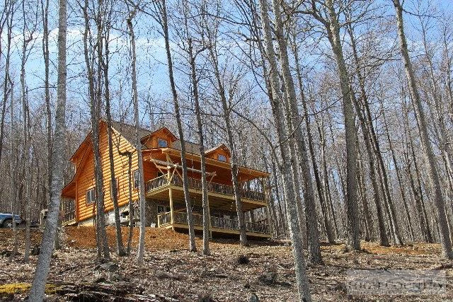 Image number 1 for the current listing