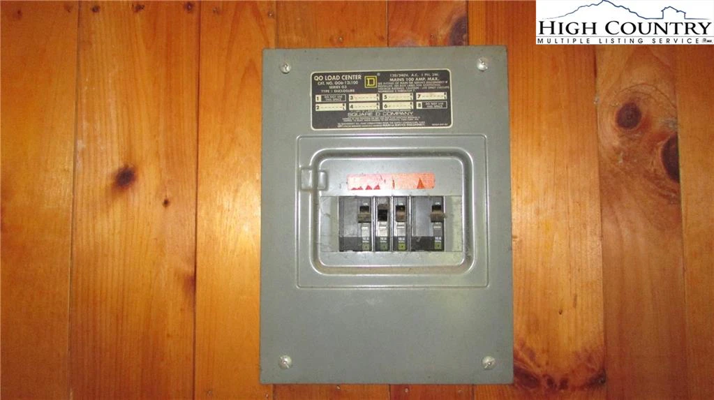 Image number 21 for the current listing