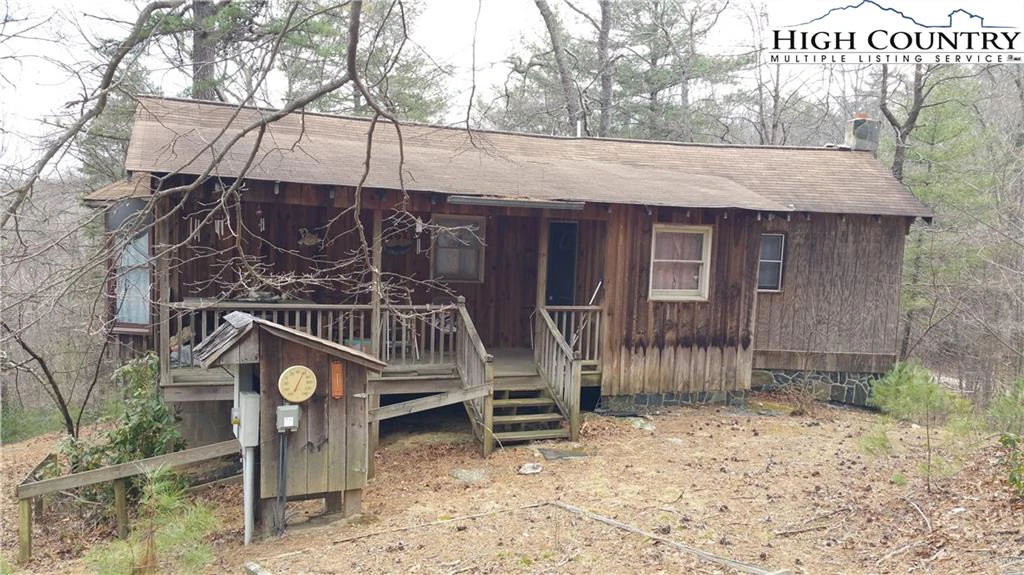 Image number 22 for the current listing