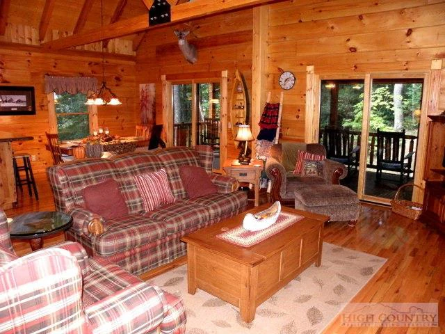 Image number 8 for the current listing